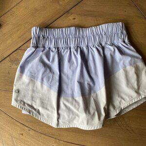 LuLuLemon skirt size 4